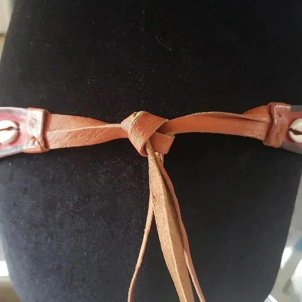 Women's Red Leather Shell Accent Belt - Picture 5 of 9